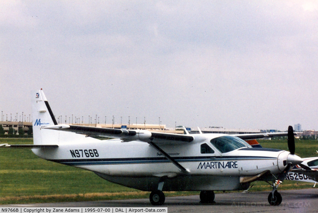 N9766B, 1988 Cessna 208B Grand Caravan C/N 208B0112, At Dallas Love Field