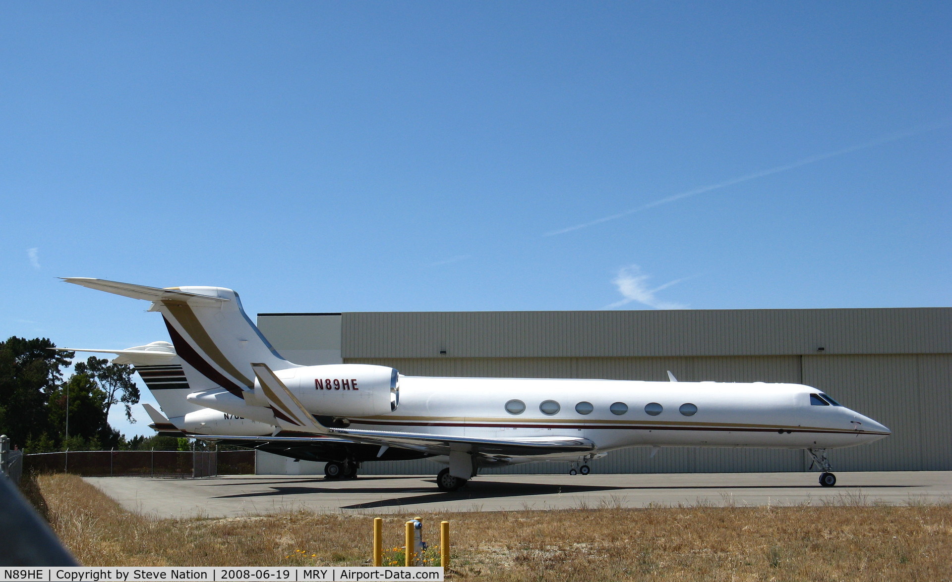 N89HE, 1999 Gulfstream Aerospace G-V C/N 568, 1999 Gulfstream Aerospace G-V @ Monterey Peninsula Airport