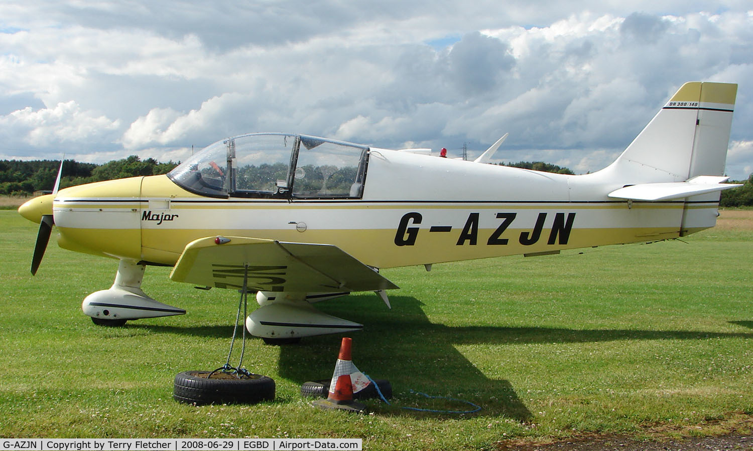 G-AZJN, 1972 Robin DR-300-140 C/N 642, Robin Dr300/140 at Derby Eggington