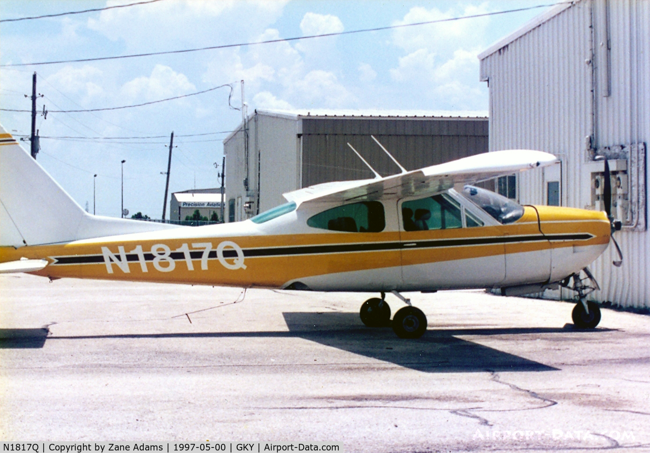 N1817Q, 1971 Cessna 177RG Cardinal C/N 177RG0217, At Arlington Municipal - Notice the bent prop!