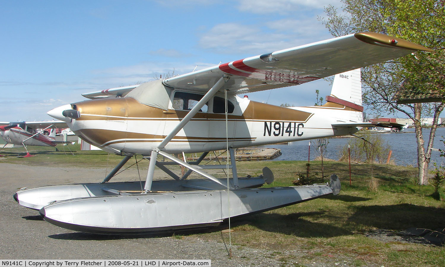 N9141C, 1954 Cessna 180 C/N 31240, Cessna 180 at Lake Hood