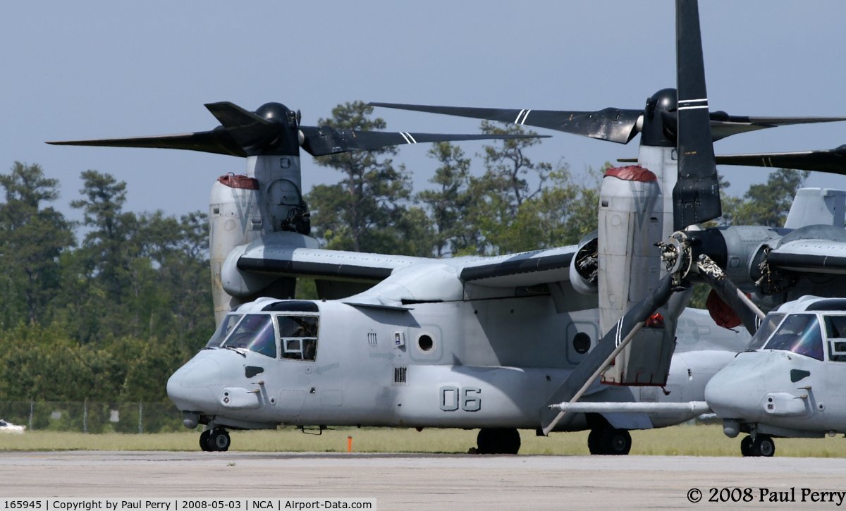 165945, Bell-Boeing MV-22B Osprey C/N D0046, The far end of the parking corral