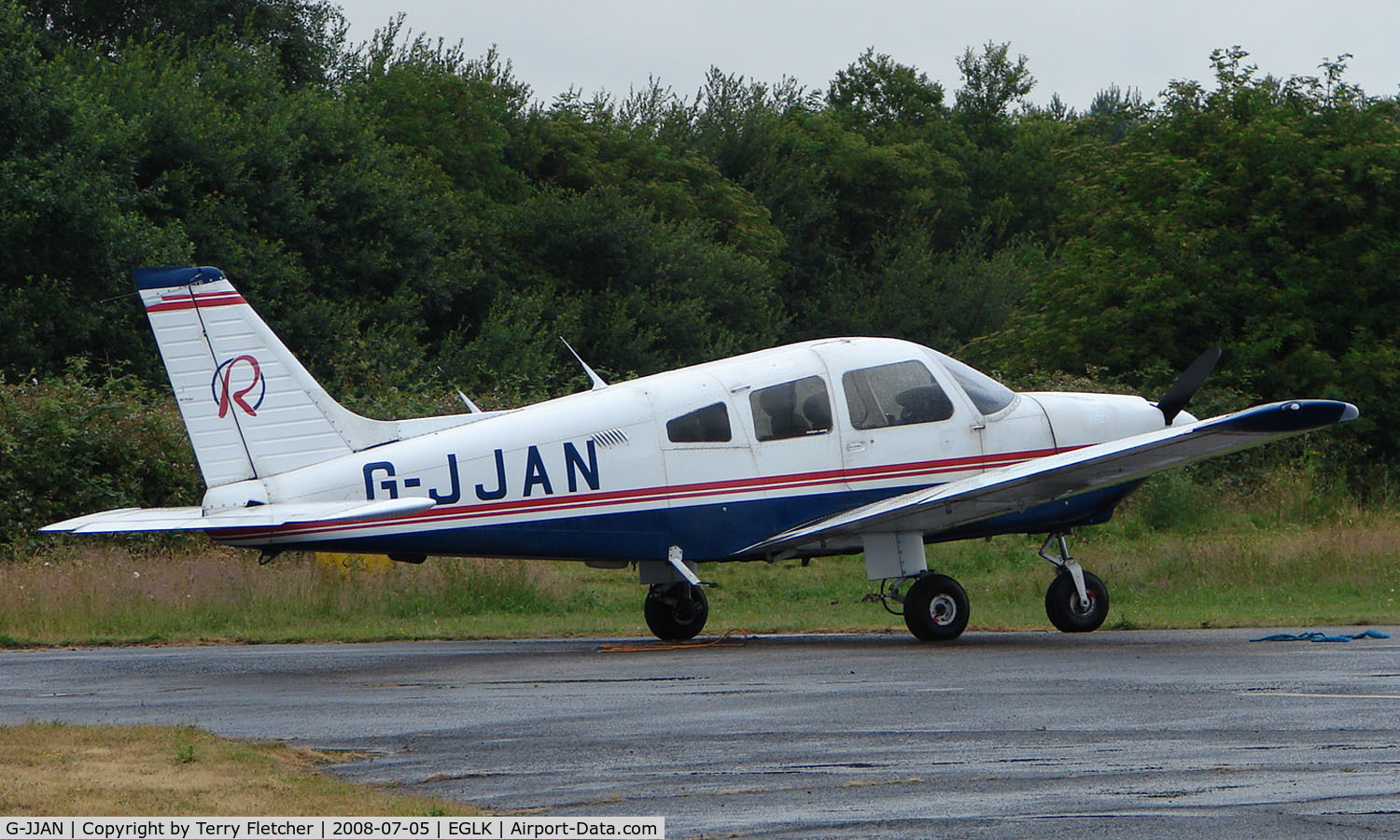 G-JJAN, 1986 Piper PA-28-181 Cherokee Archer II C/N 28-90007, Piper Pa-28-181 at Blackbushe