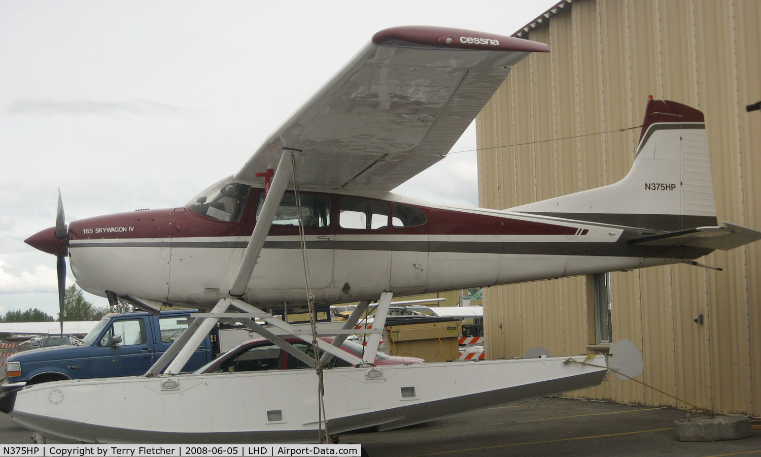 N375HP, 1976 Cessna A185F Skywagon 185 C/N 18503235, Cessna A185F at Lake Hood