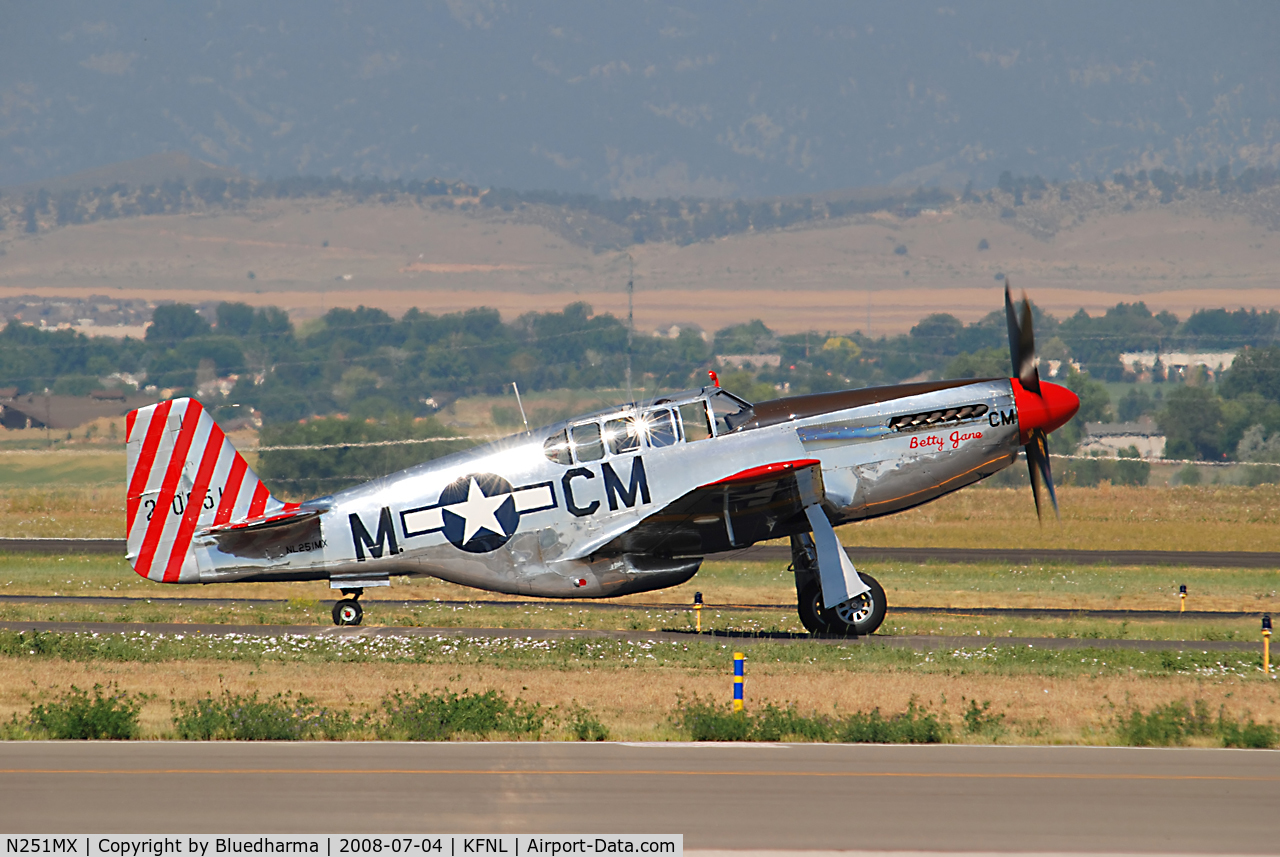 N251MX, 1943 North American P-51C-10 Mustang C/N 103-22730, Betty Jane Taxis out.
