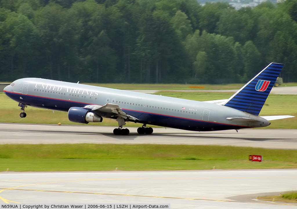 N659UA, 1993 Boeing 767-322 C/N 27114, United Airlines
