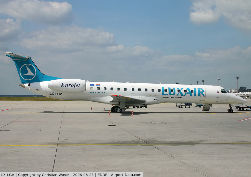 LX-LGV, 1999 Embraer EMB-145LU (ERJ-145LU) C/N 145129, Luxair