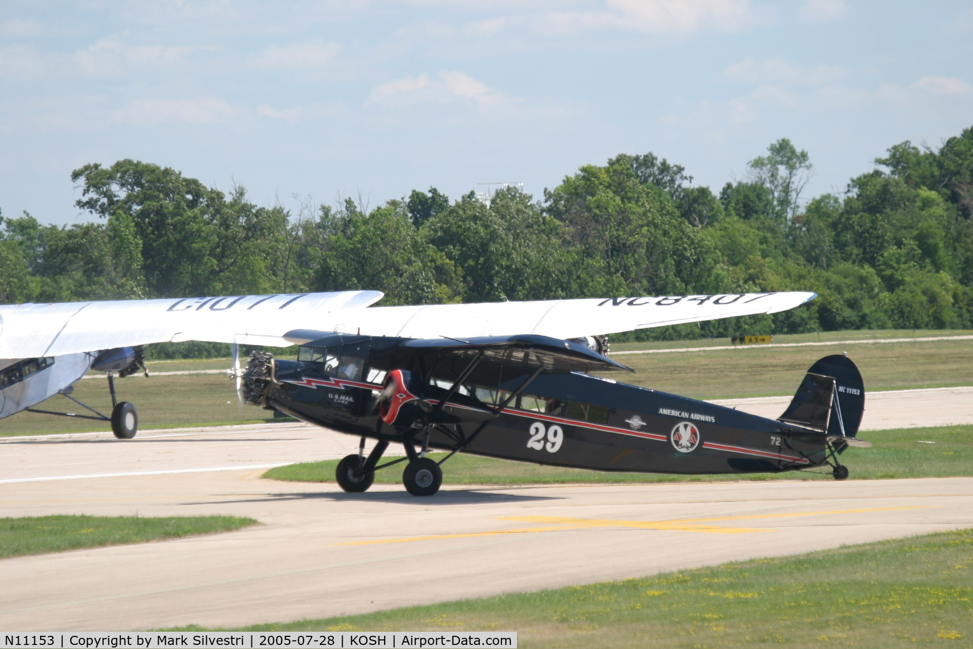 N11153, 1931 Stinson SM-6000-B C/N 5021, Oshkosh 2005