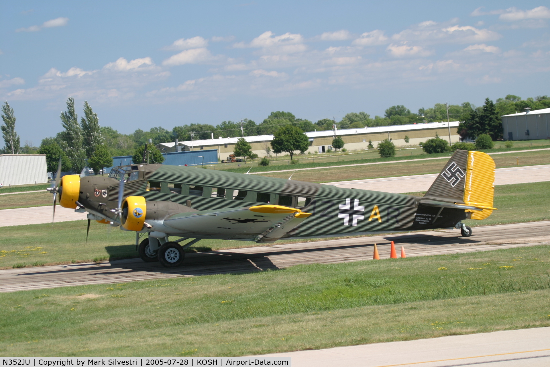 N352JU, 1941 Junkers (CASA) 352L (Ju-52) C/N 67, Oshkosh 2005