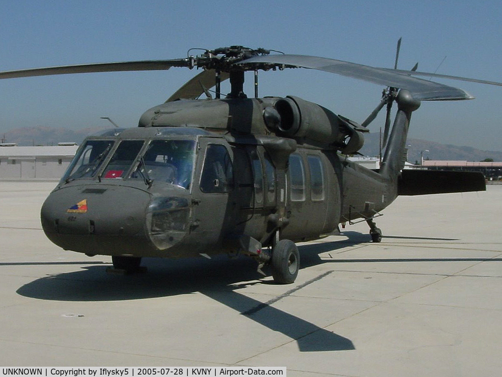 UNKNOWN, , US ARMY UH-60 @ KVNY a pair of these flew a brigadier in