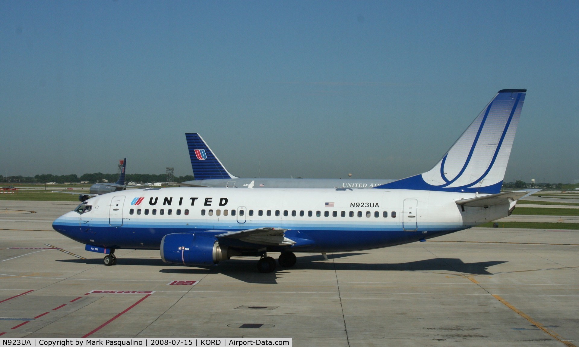 N923UA, 1992 Boeing 737-522 C/N 26643, Boeing 737-500