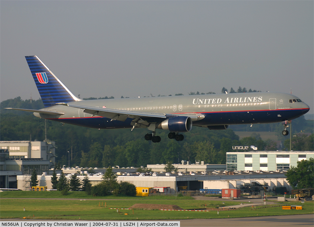 N656UA, 1992 Boeing 767-322 C/N 25394, United Airlines