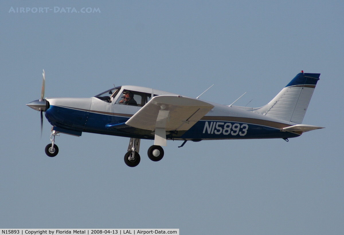 N15893, 1972 Piper PA-28R-200 Cherokee Arrow C/N 28R-7335101, Piper 28R-200