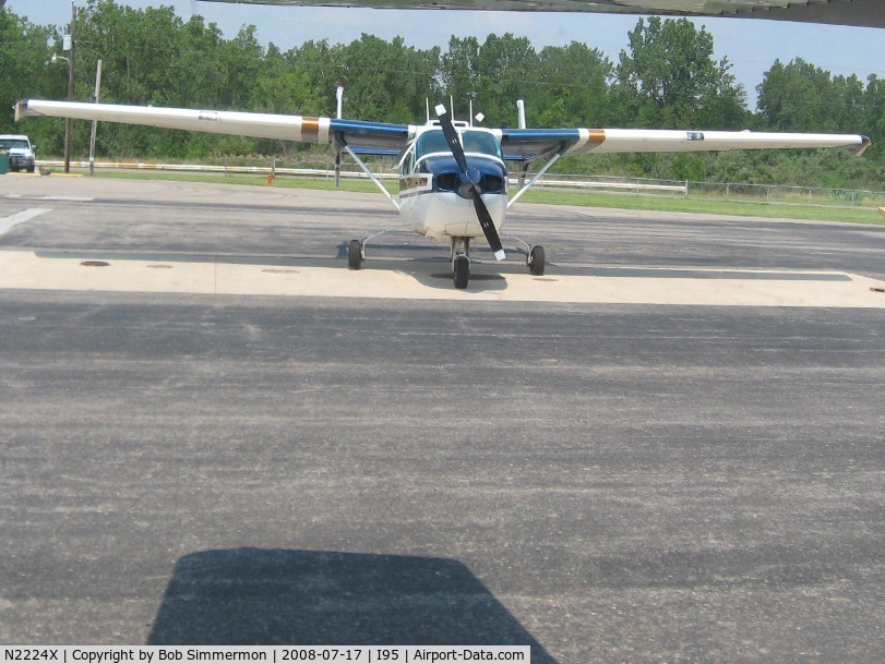N2224X, 1965 Cessna 337 Super Skymaster C/N 337-0124, On the ramp at Kenton, OH