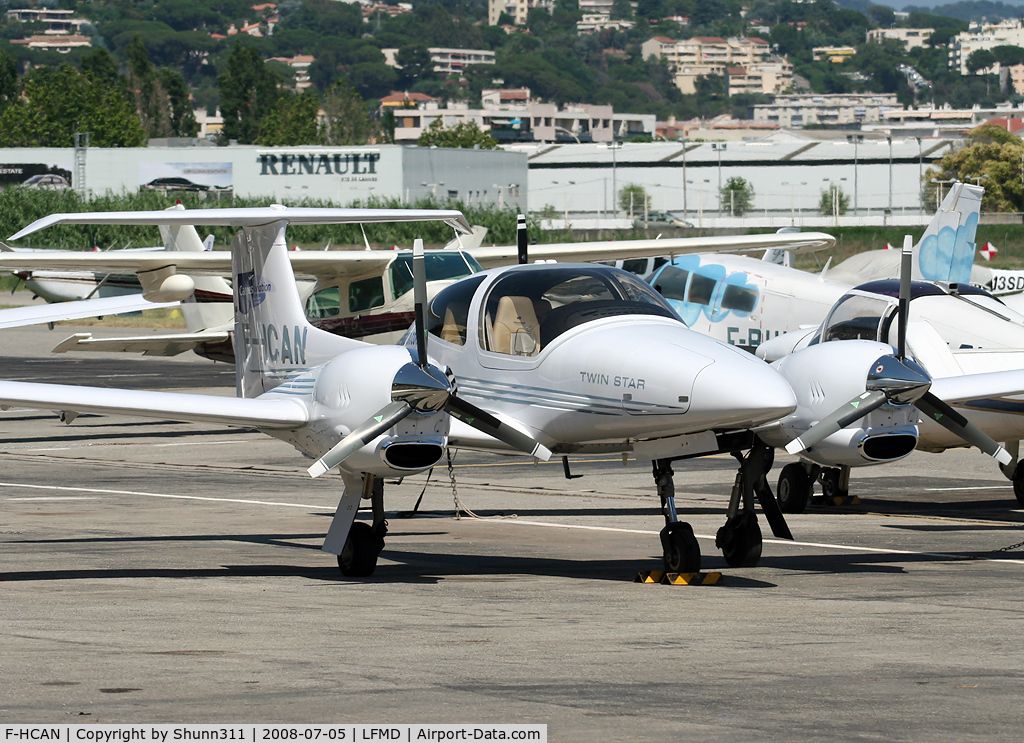 F-HCAN, Diamond DA-42 Twin Star C/N 42.035, Parked here and waiting a new flight...