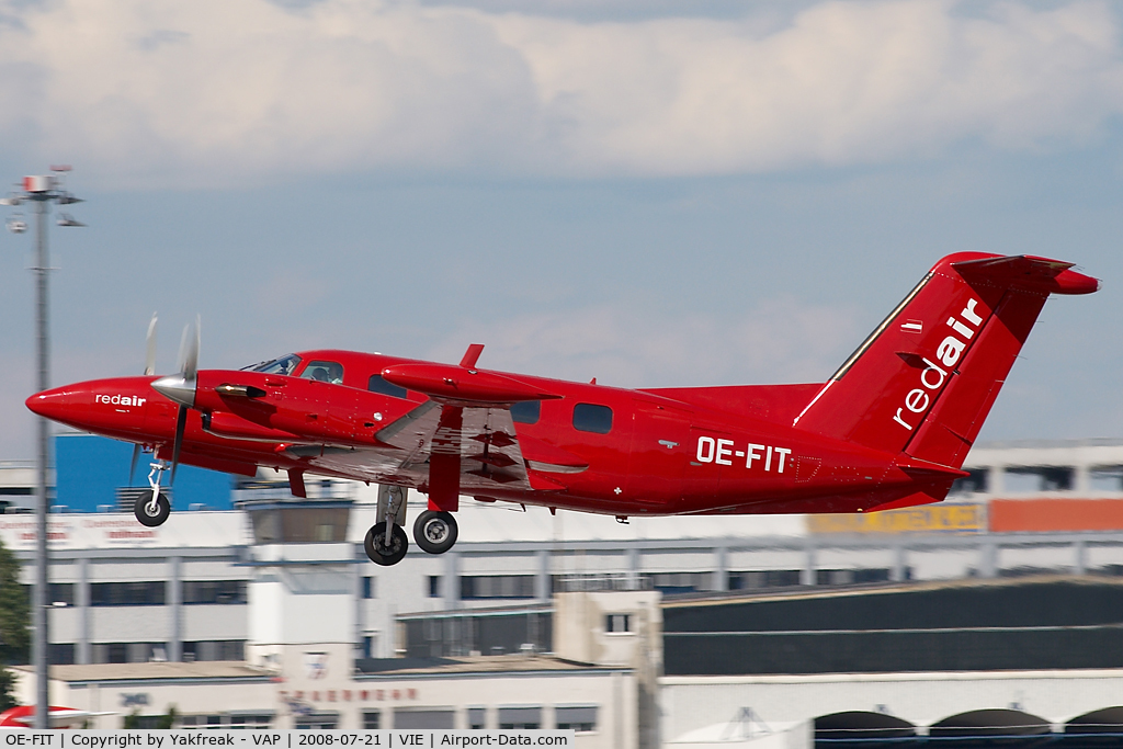 OE-FIT, 2002 Piper PA-42-720 Cheyenne III C/N 42-8001048, Red Air Piper 42