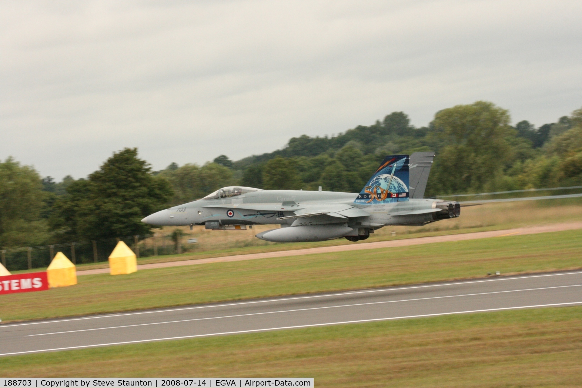 188703, McDonnell Douglas CF-188A Hornet C/N 0104/A073, Taken at the Royal International Air Tattoo 2008 during arrivals and departures (show days cancelled due to bad weather)