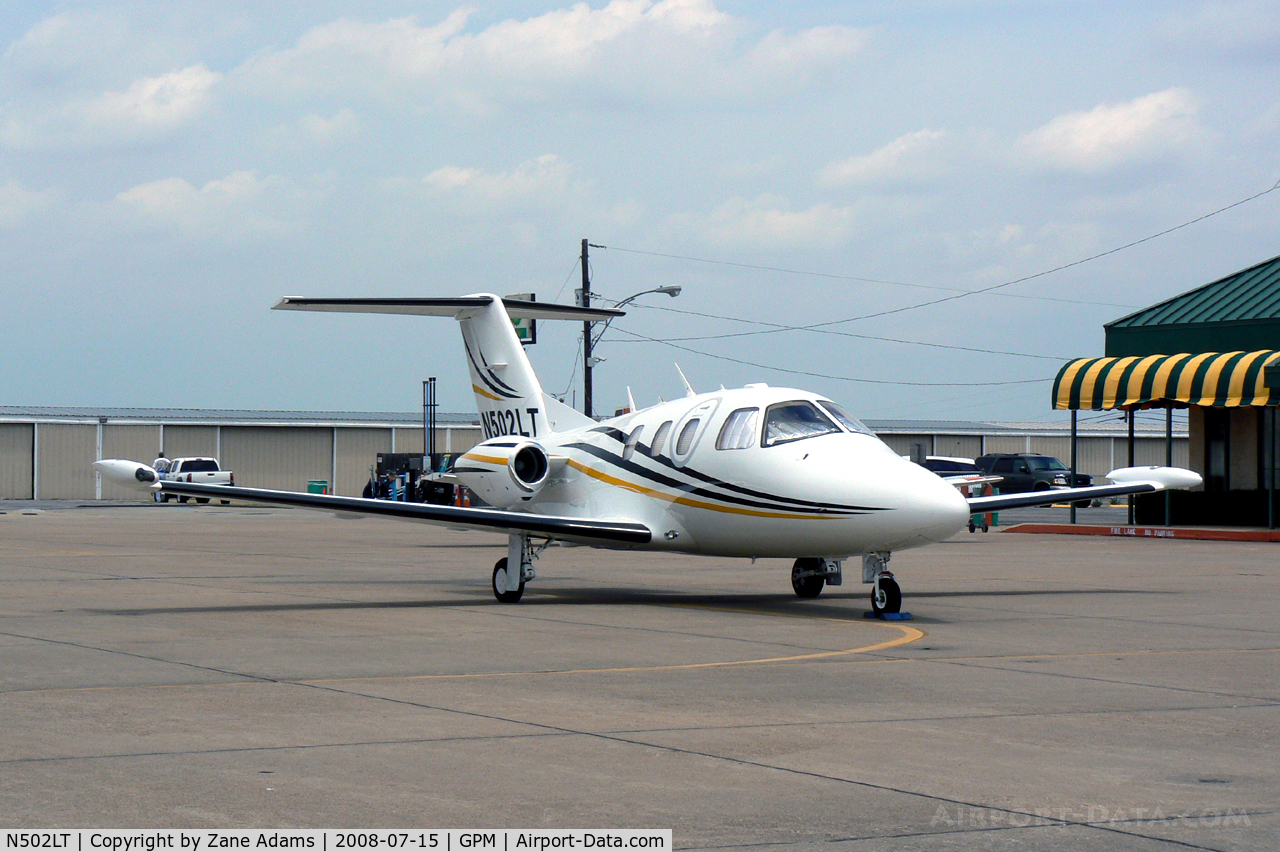 N502LT, 2007 Eclipse Aviation Corp EA500 C/N 000027, At Grand Prairie Municipal