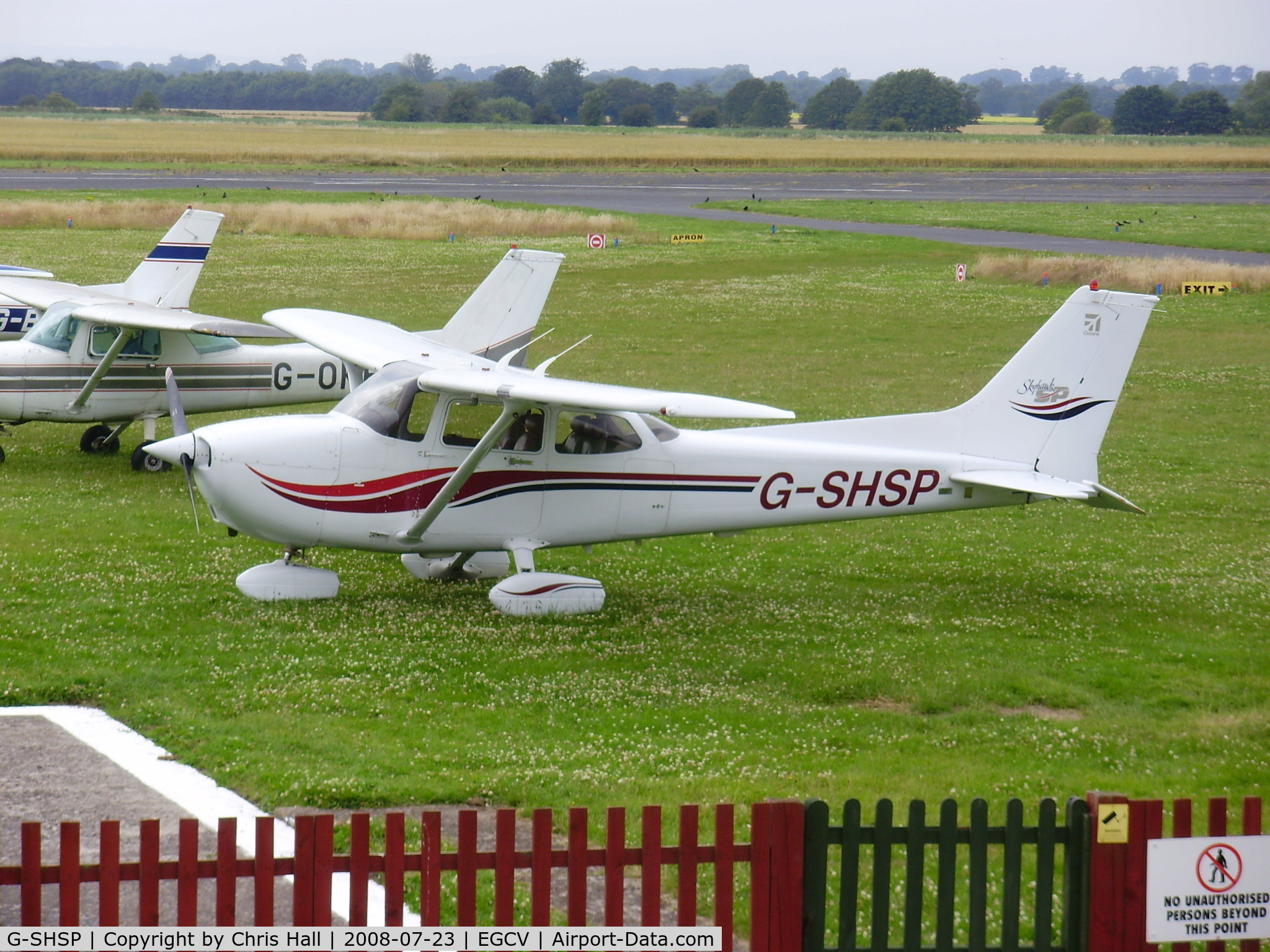 G-SHSP, 1999 Cessna 172S C/N 172S8079, Shropshire Aero Club Ltd