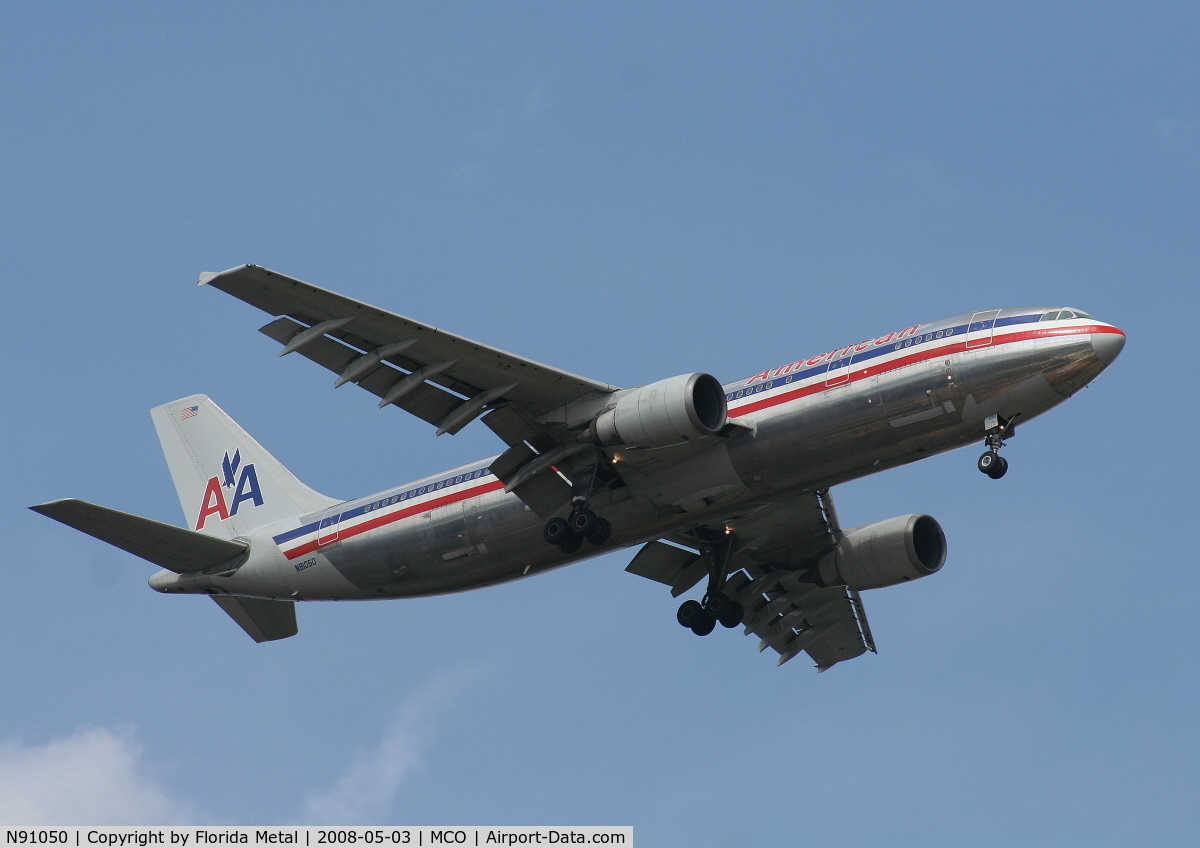 N91050, 1988 Airbus A300B4-605R C/N 423, American A300 arriving from SJU