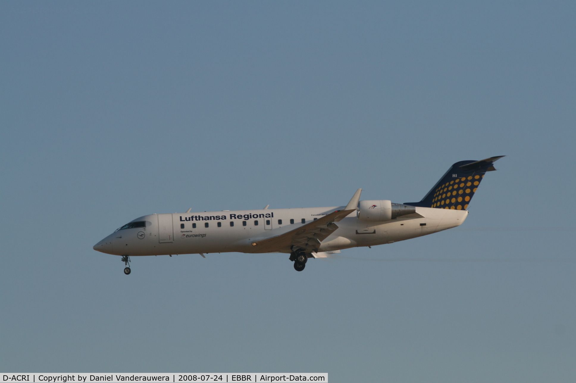 D-ACRI, 2003 Bombardier CRJ-200ER (CL-600-2B19) C/N 7862, flight LH4630 is descending to rwy 25L