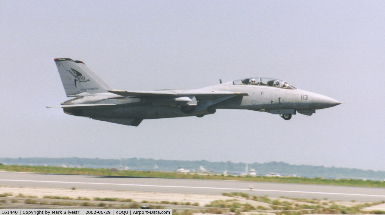 161440, Grumman F-14B Tomcat Tomcat C/N 450, Quonset Point 2002