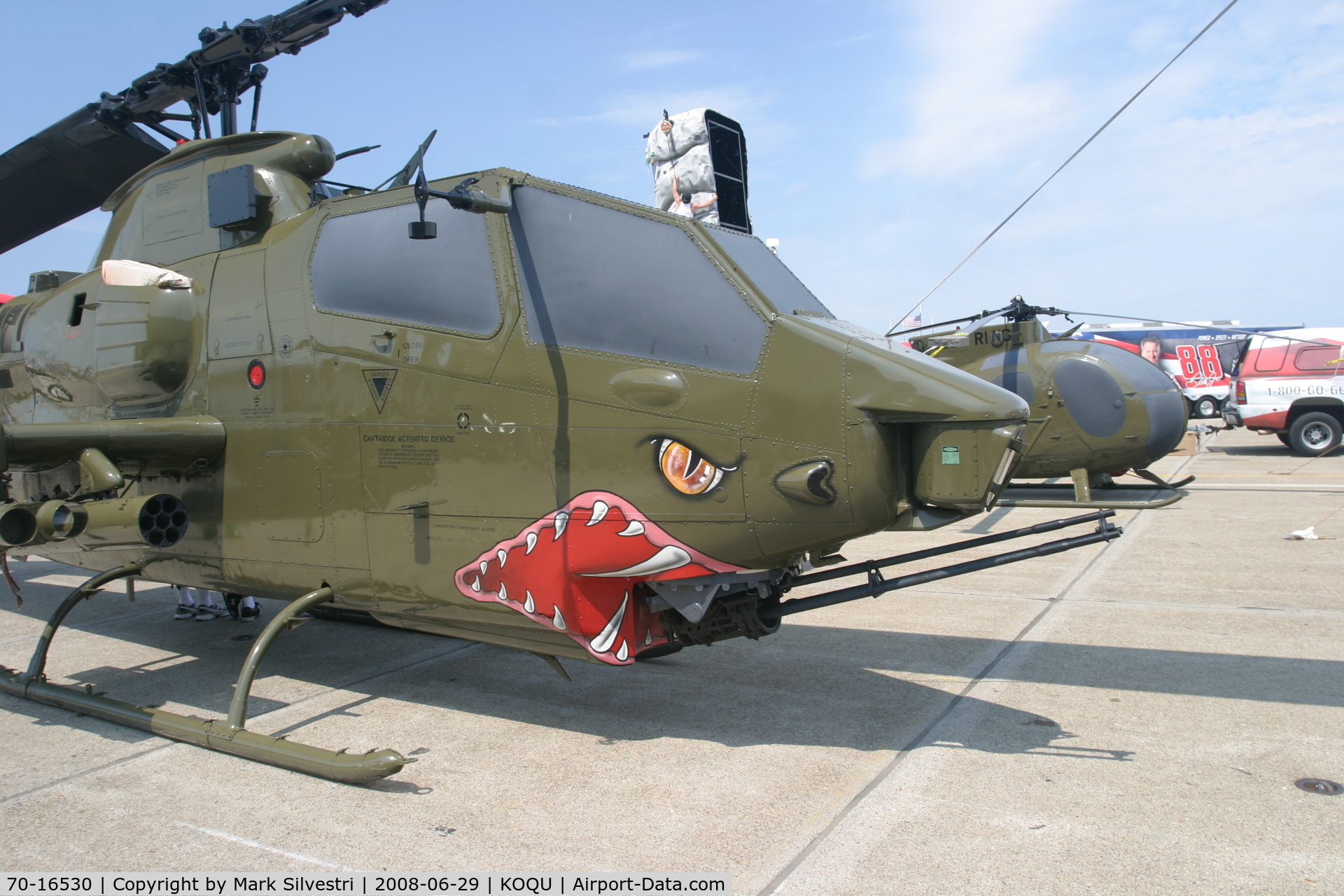 70-16530, 1967 Bell AH-1F Cobra C/N 20194, Quonset Point 2008