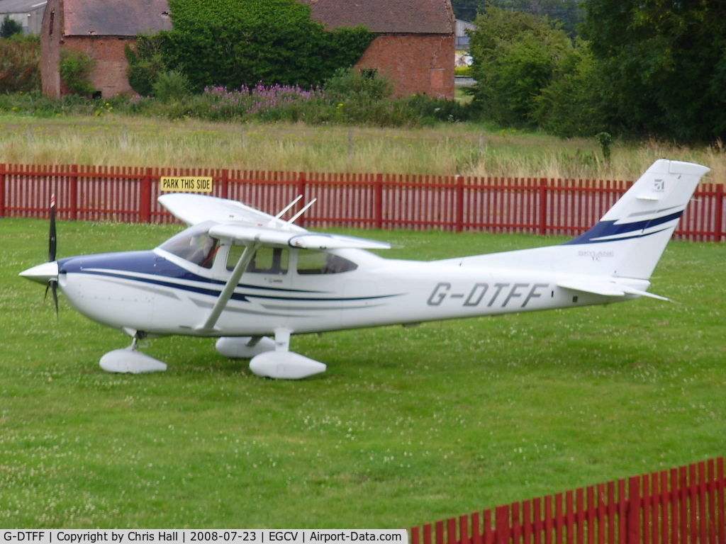 G-DTFF, 2005 Cessna T182T Turbo Skylane C/N T18208474, Sleap resident