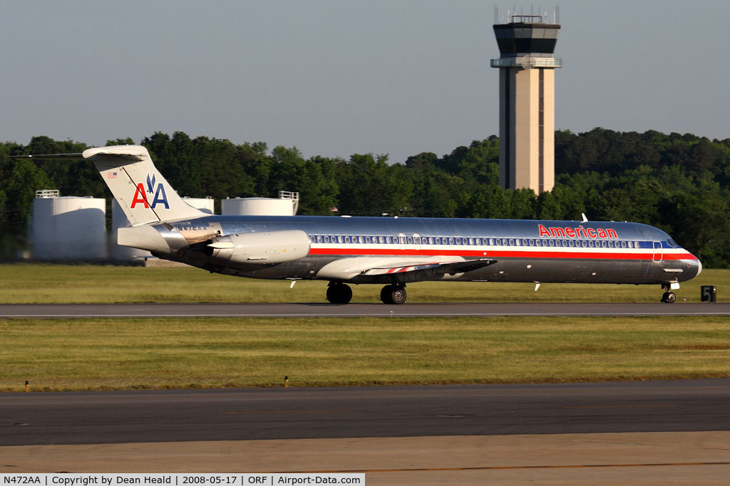 N472AA, 1988 McDonnell Douglas MD-82 (DC-9-82) C/N 49647, American Airlines N472AA (FLT AAL815) on takeoff roll on RWY 23 enroute to Dallas/Fort Worth Int'l (KDFW). This aircraft is 20 yrs old.
