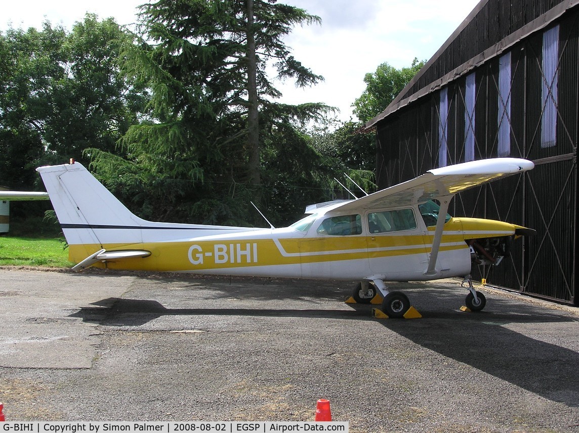 G-BIHI, 1976 Cessna 172M C/N 172-66854, Cessna 172 receiving attention at Sibson
