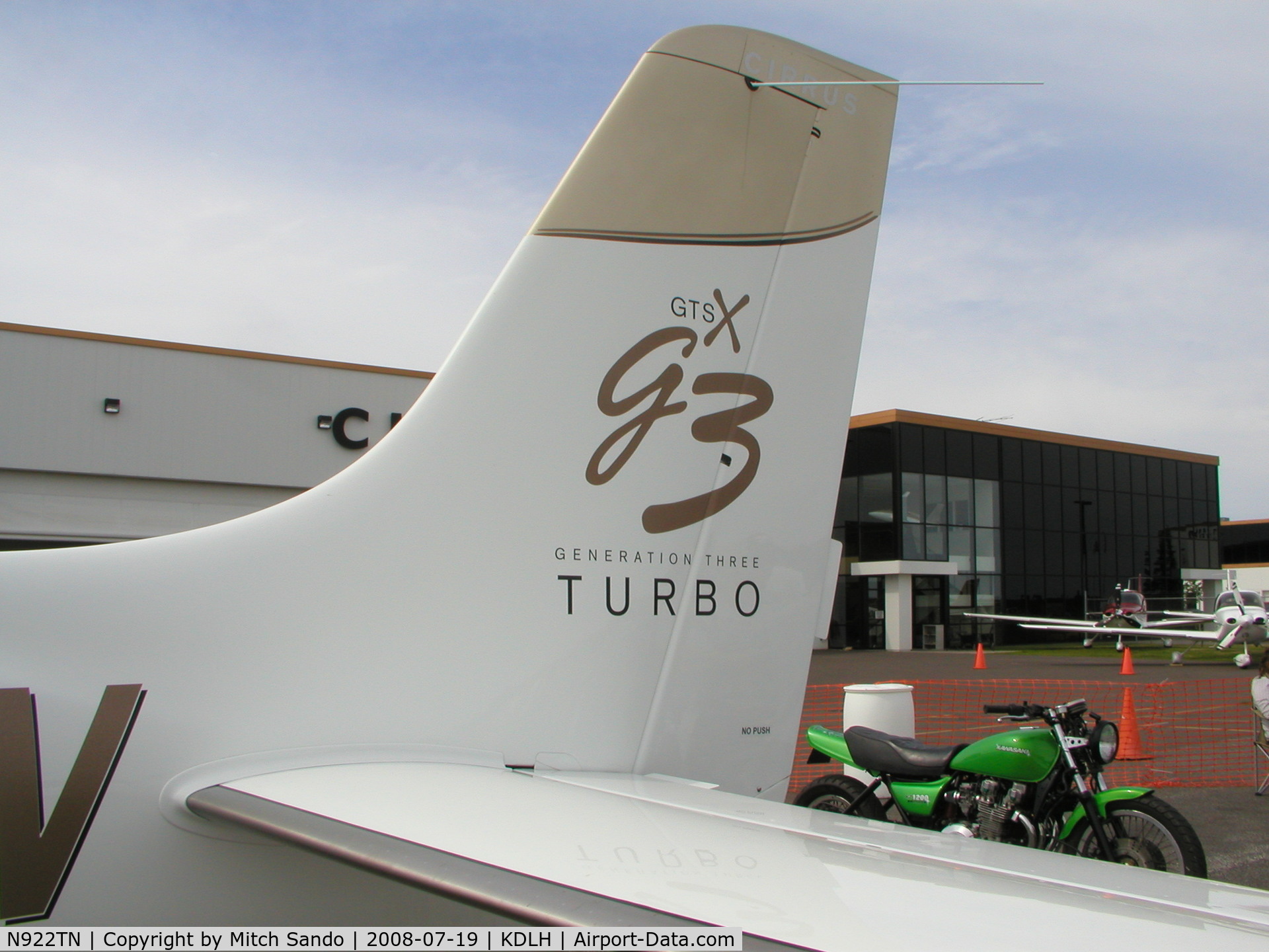 N922TN, 2007 Cirrus SR22 G3 GTS  X Turbo C/N 2529, Duluth Air and Aviation Expo 2008.