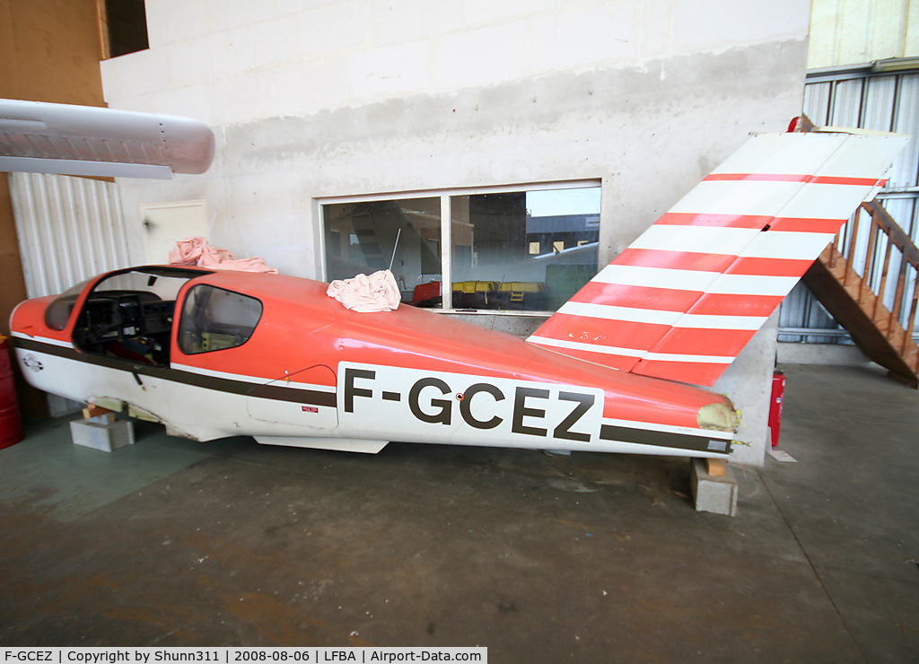 F-GCEZ, Socata TB-9 Tampico C/N 123, Stored inside Airways hangar... dismantled...