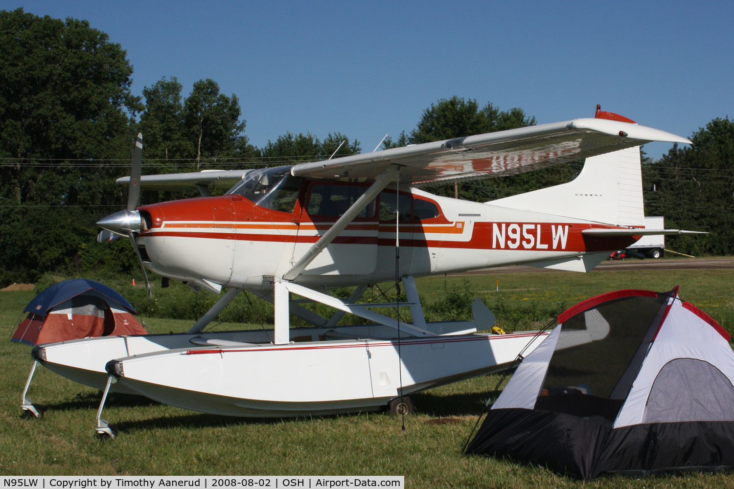 N95LW, 1967 Cessna A185E Skywagon 185 C/N 1851185, EAA AirVenture 2008