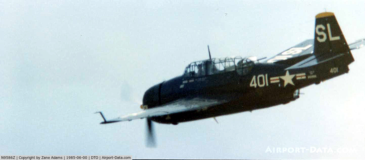 N9586Z, 1945 Grumman TBM-3E Avenger C/N 85886, At Denton Airshow