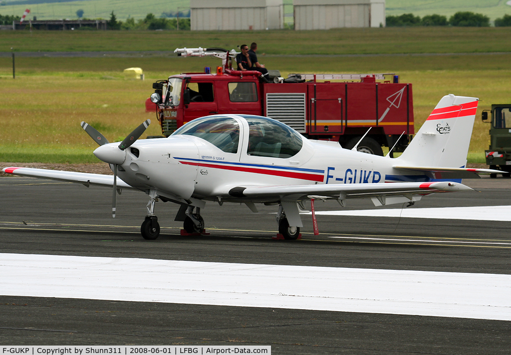 F-GUKP, Grob G-120A-F C/N 0000, Used during CNG Airshow...