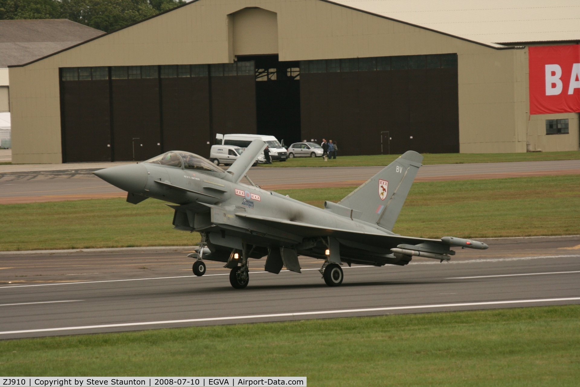 ZJ910, 2007 Eurofighter EF-2000 Typhoon FGR4 C/N 0037/BS001, Taken at the Royal International Air Tattoo 2008 during arrivals and departures (show days cancelled due to bad weather)