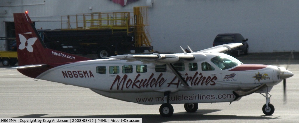 N865MA, 2002 Cessna 208B C/N 208B-0996, After arrival. Seems like a brand new plane..