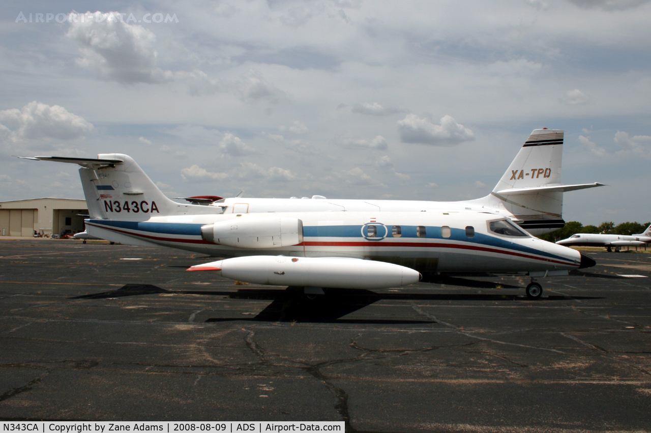 N343CA, Gates Learjet 25B C/N 202, At Dallas Addison