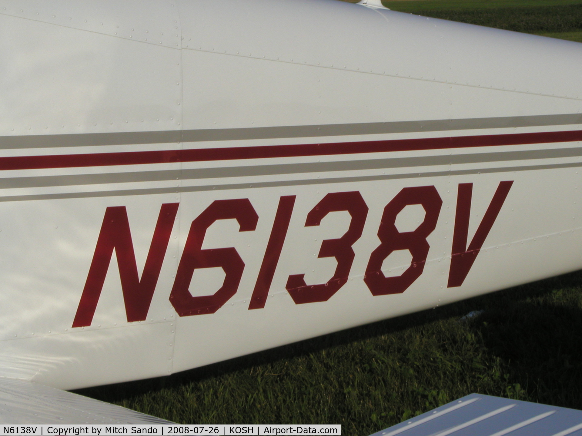 N6138V, 1968 Piper PA-28-140 C/N 28-23988, EAA AirVenture 2008.