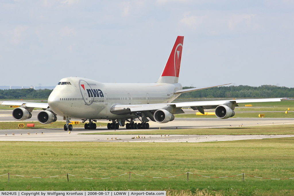 N624US, 1979 Boeing 747-251B C/N 21706, 29 years old lady, still going strong!