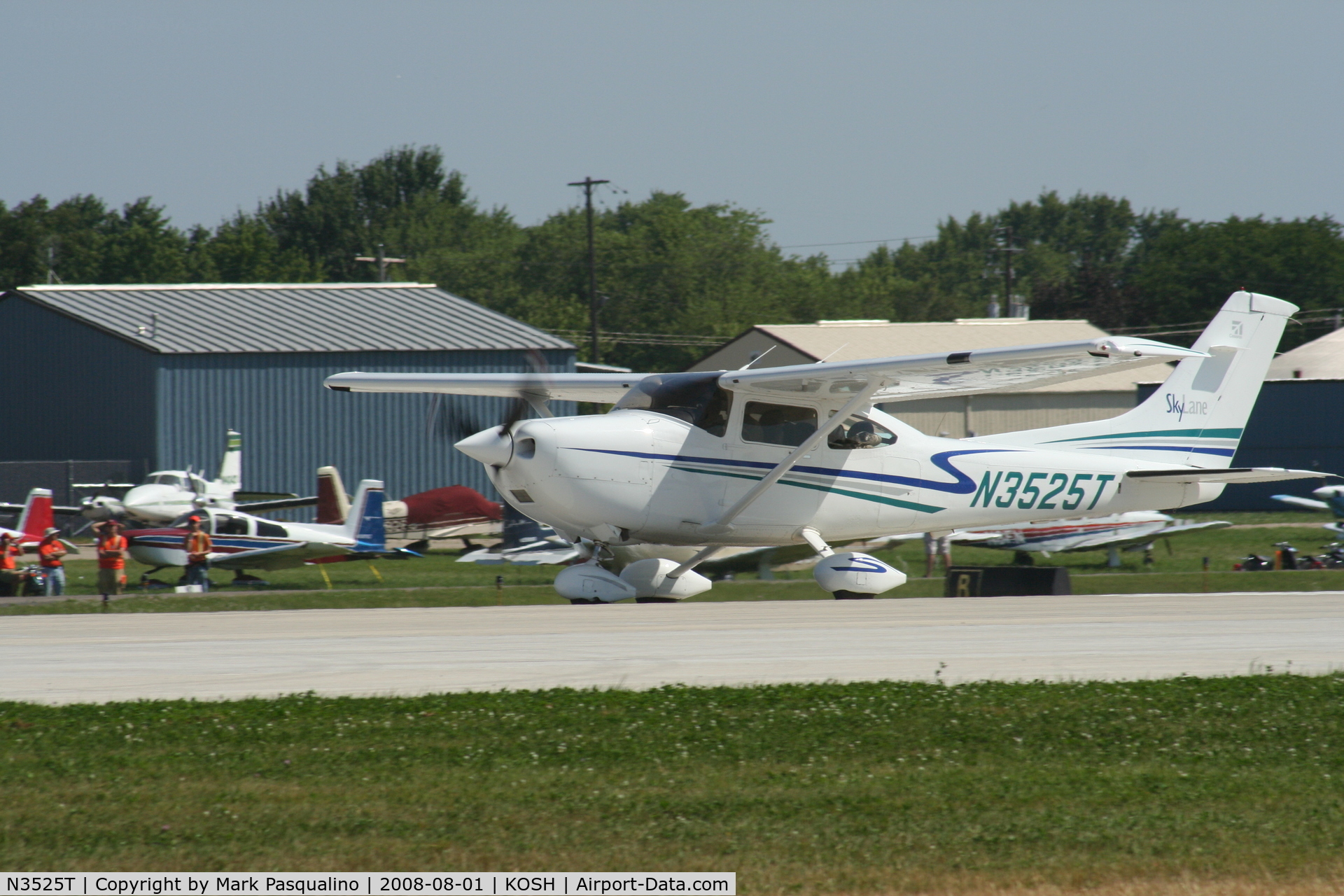 N3525T, 2001 Cessna 182T Skylane C/N 18280965, Cessna 182