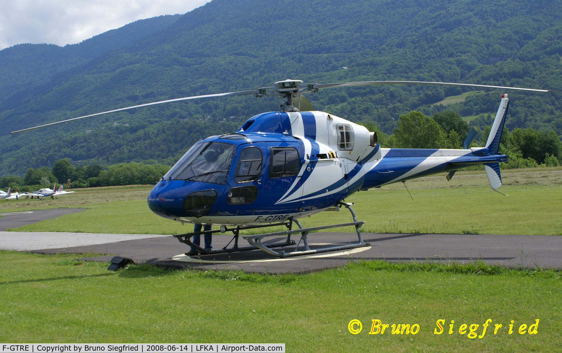 F-GTRE, Eurocopter AS-355N Ecureuil 2 C/N 9610, Albertville Airport