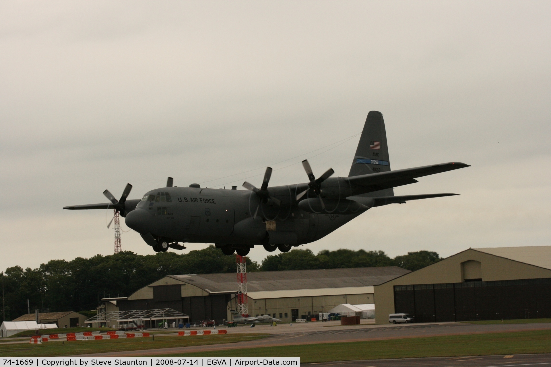74-1669, 1974 Lockheed C-130H Hercules C/N 382-4617, Taken at the Royal International Air Tattoo 2008 during arrivals and departures (show days cancelled due to bad weather)