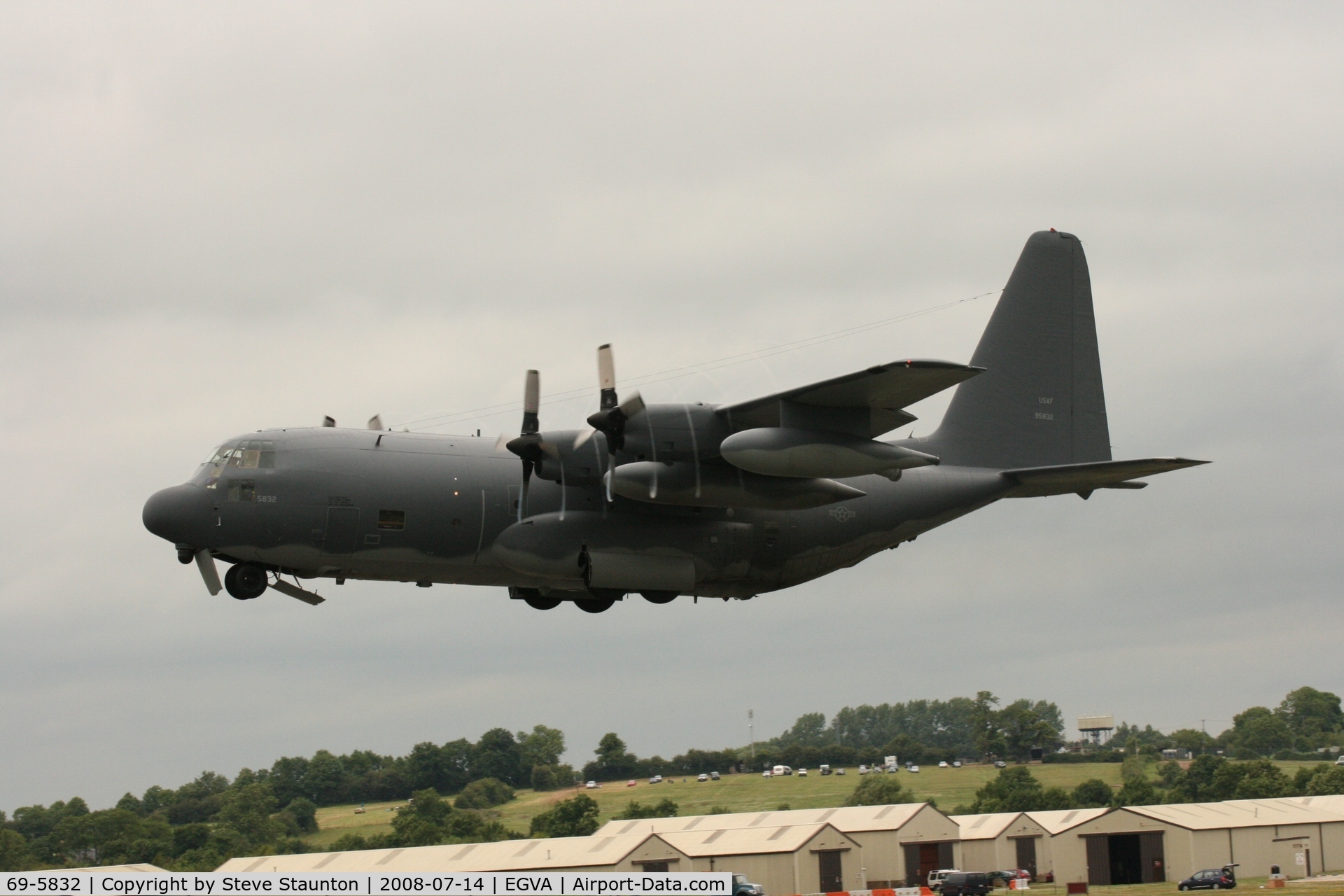 69-5832, 1970 Lockheed MC-130P Combat Shadow C/N 382-4381, Taken at the Royal International Air Tattoo 2008 during arrivals and departures (show days cancelled due to bad weather)