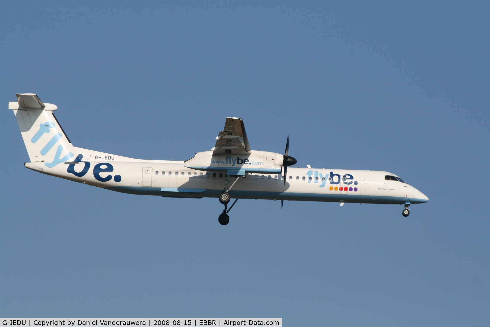 G-JEDU, 2004 De Havilland Canada DHC-8-402Q Dash 8 C/N 4089, arrival of flight BE7181 to rwy 02