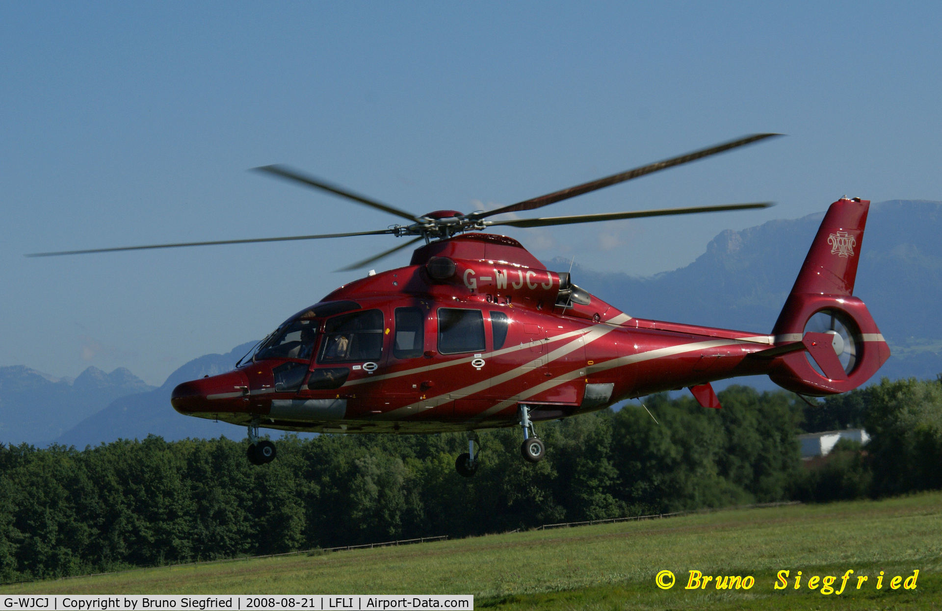 G-WJCJ, 2006 Eurocopter EC-155B-1 C/N 6748, Annemasse Airport