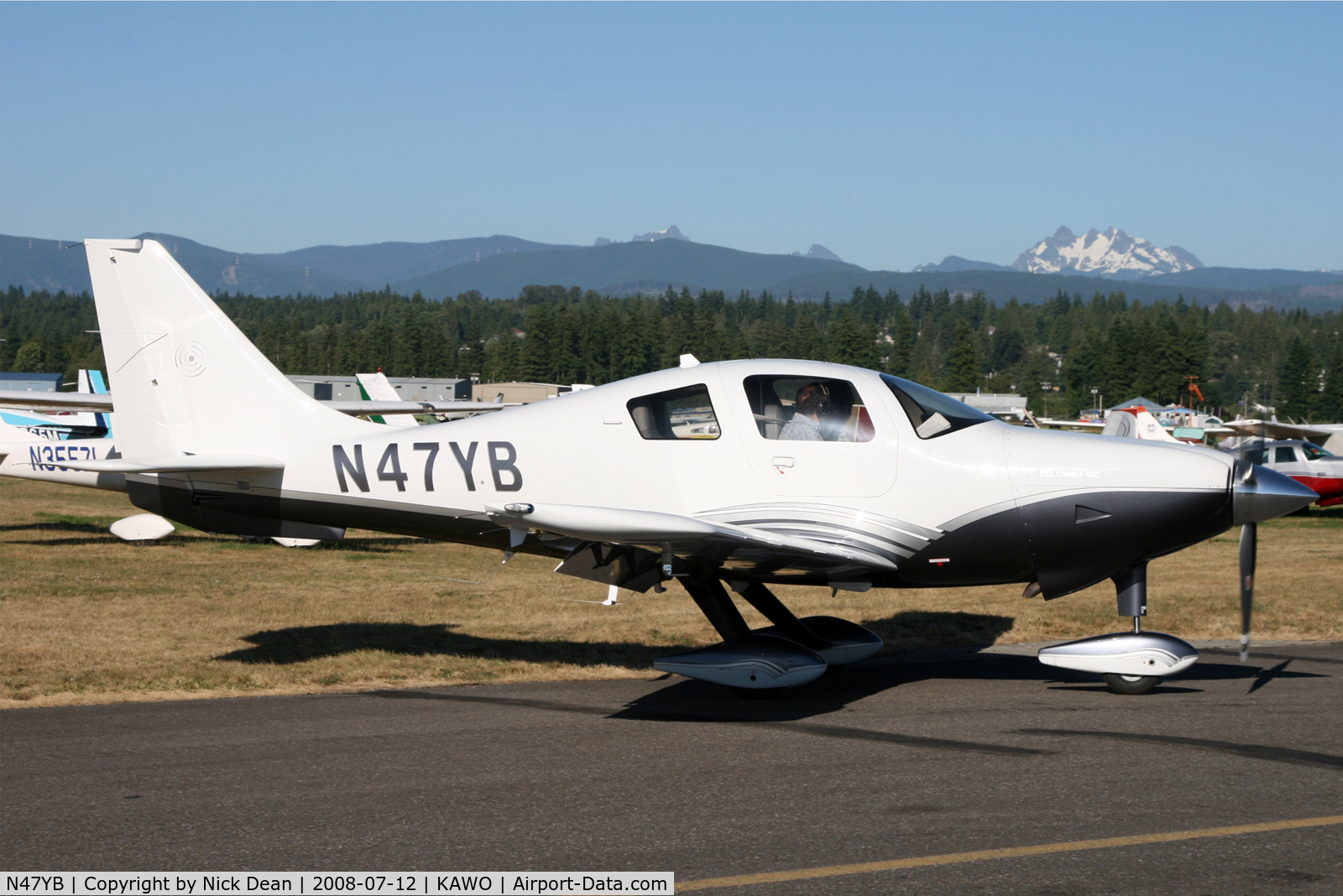 N47YB, 2006 Columbia Aircraft Mfg LC41-550FG C/N 41612, Arlington fly in