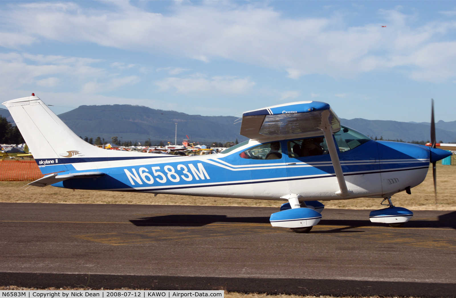 N6583M, 1975 Cessna 182P Skylane C/N 18263765, Arlington fly in