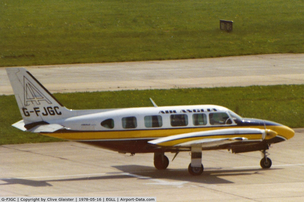 G-FJGC, 1977 Piper PA-31-350 Navajo Chieftain Chieftain C/N 31-7752110, canx to USA 9.4.1980, became N27235, then to the Canadian register onto Iceland as TF-VLI