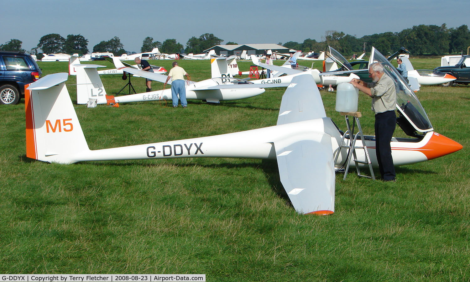 G-DDYX, 1979 Schleicher ASW-20 C/N 20135, Competitor in the Midland Regional Gliding Championship at Husband's Bosworth